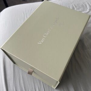 Van Cleef & Arpels gift Box. Original Whole set